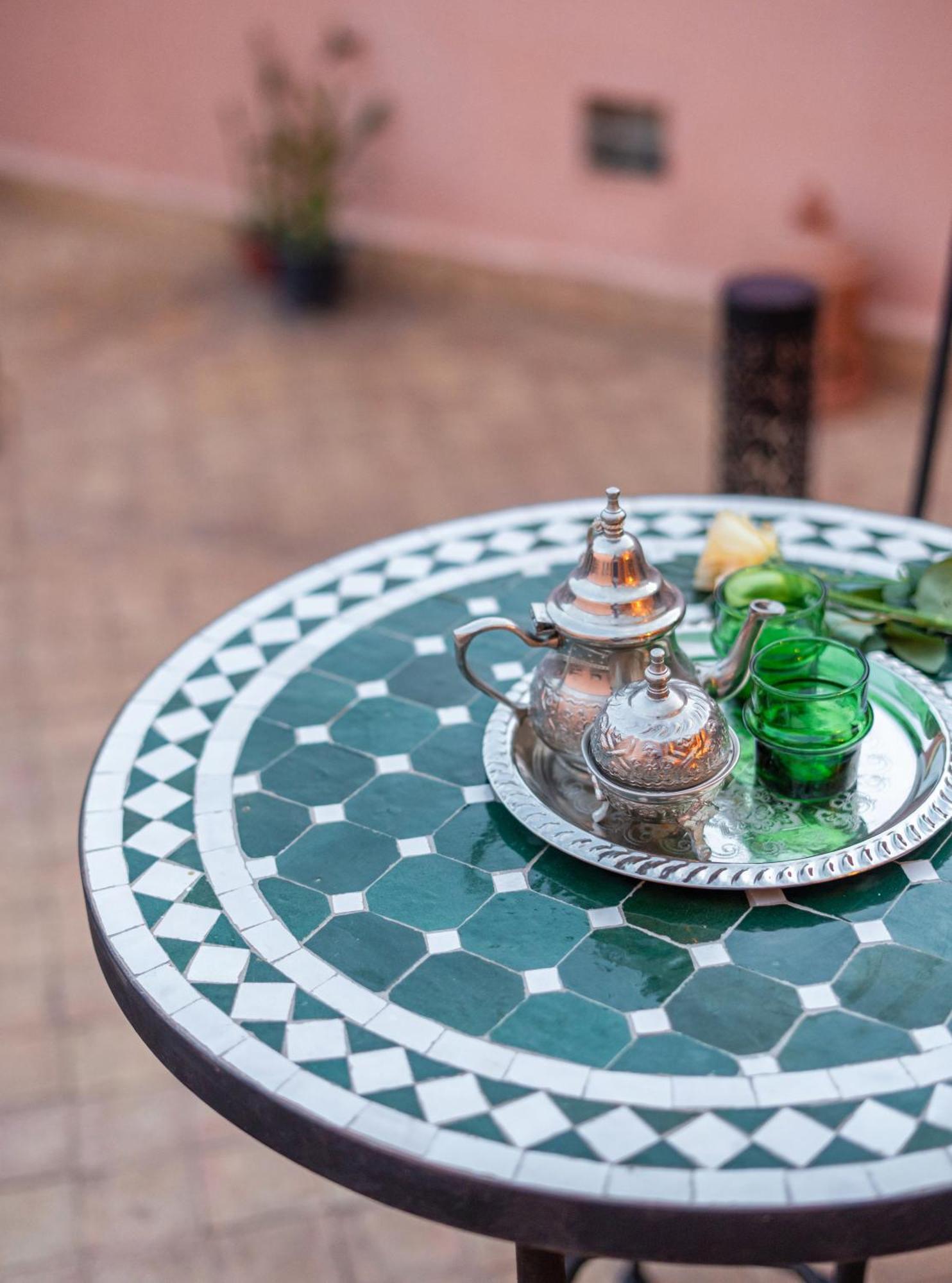 Riad Prive Dar L'Etoile - Jacuzzi Piscine & Petit Dej Inclus Marrakesh Extérieur photo
