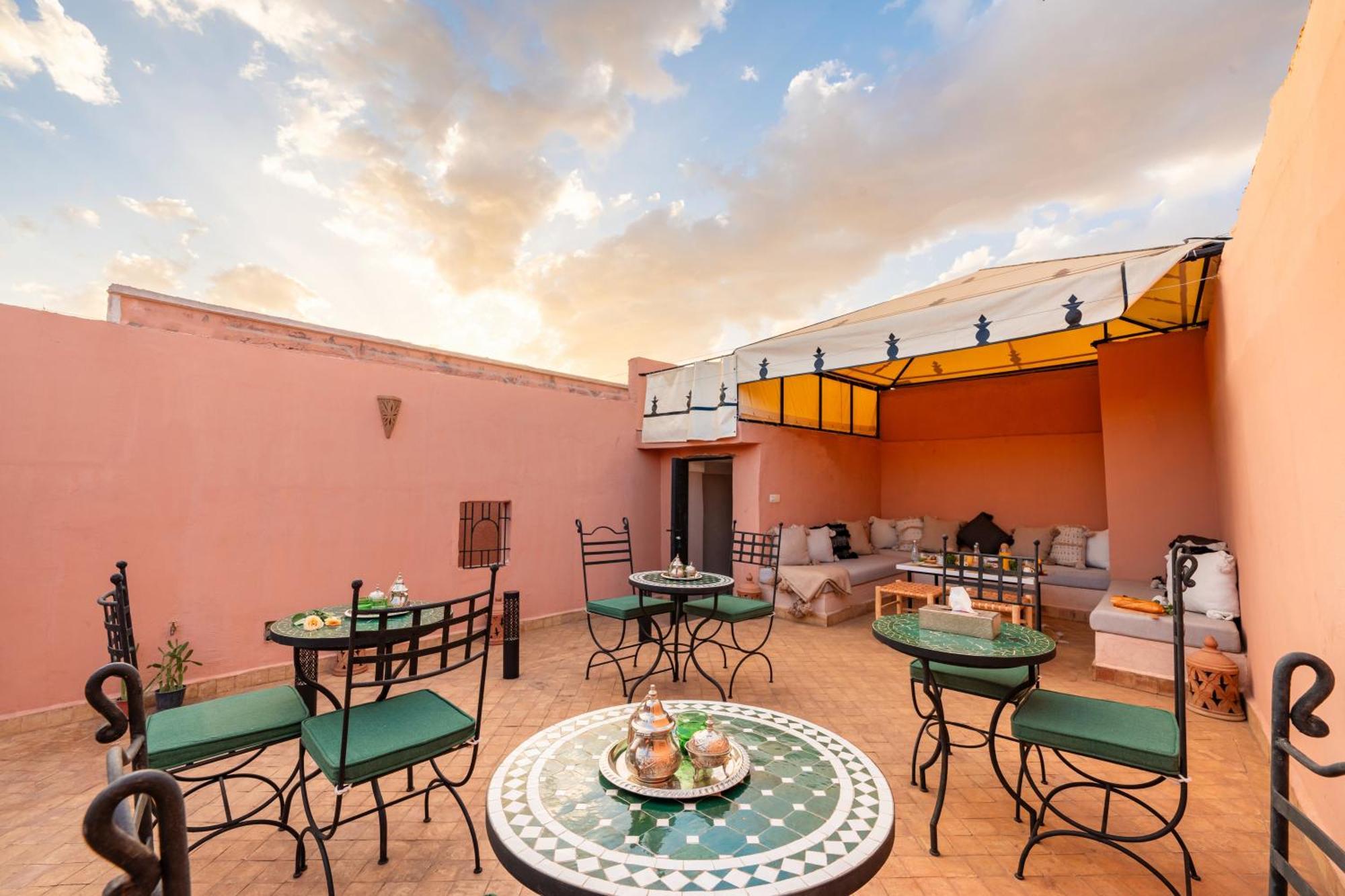 Riad Prive Dar L'Etoile - Jacuzzi Piscine & Petit Dej Inclus Marrakesh Extérieur photo