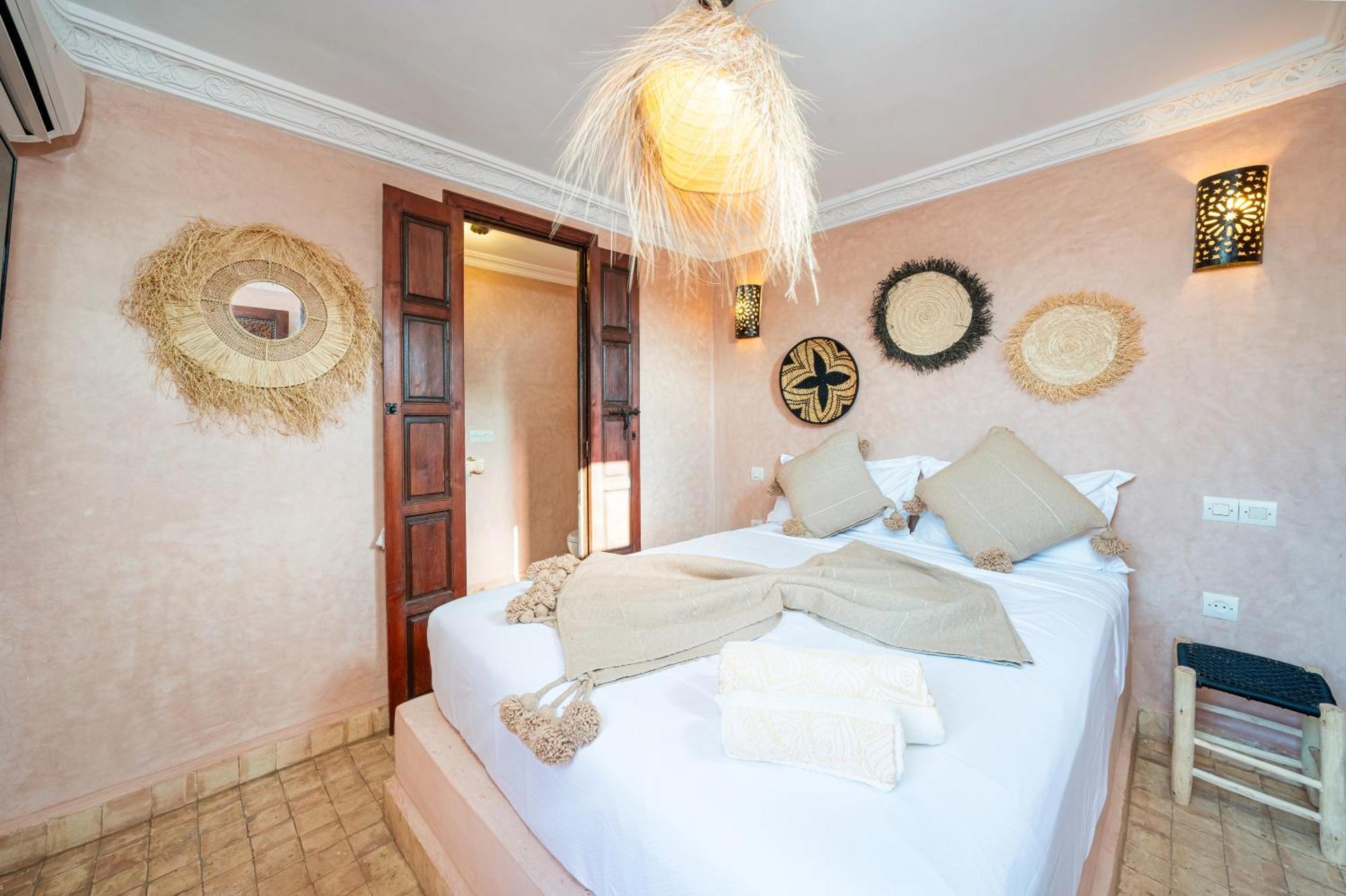 Riad Prive Dar L'Etoile - Jacuzzi Piscine & Petit Dej Inclus Marrakesh Extérieur photo